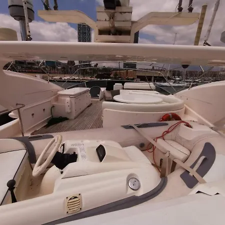 Beautiful Motor Yacht Barcelona